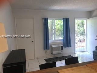 323 Washington Ave # 4, Miami Beach FL 33139 photo 5
