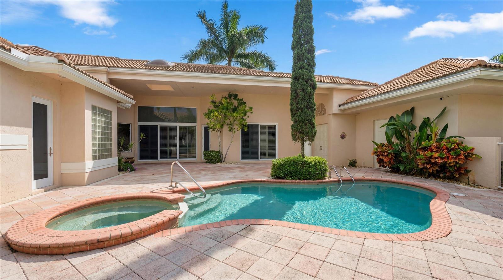 10802 Greenbriar Villa Drive, Lake Worth FL 33449 photo 5