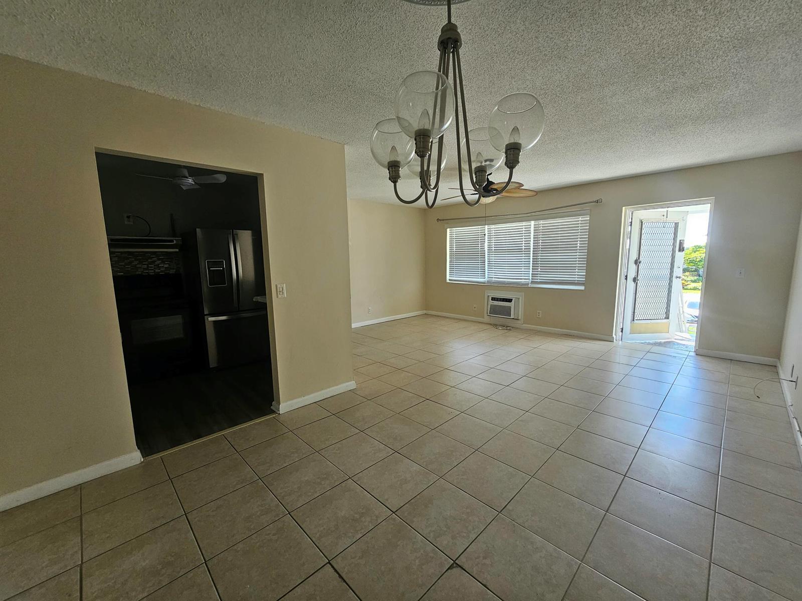 145 Sheffield F, West Palm Beach FL 33417 photo 3