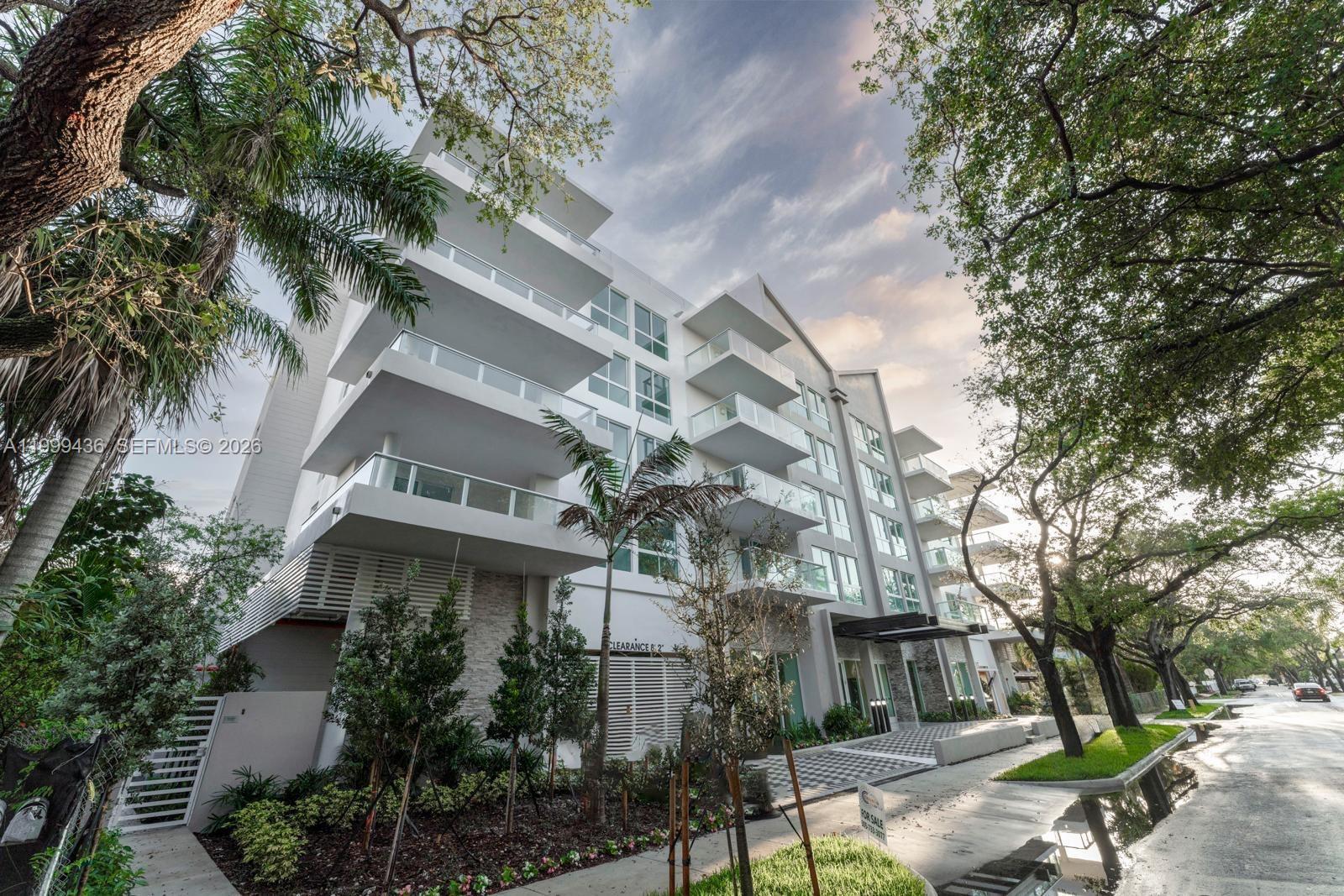 1850 Monroe St # 409, Hollywood FL 33020 photo 2