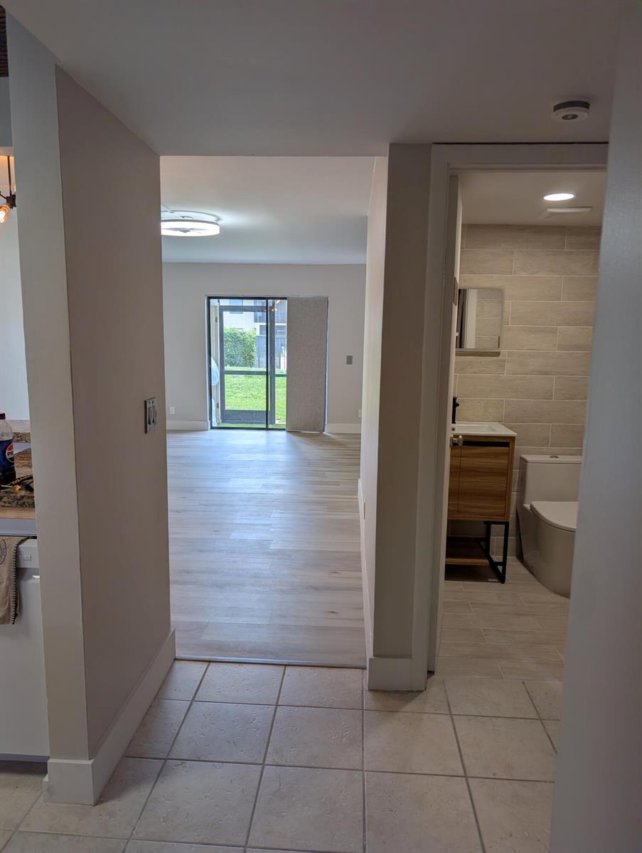 6772 S Palmetto Cir Circle S # 102, Boca Raton FL 33433 photo 4
