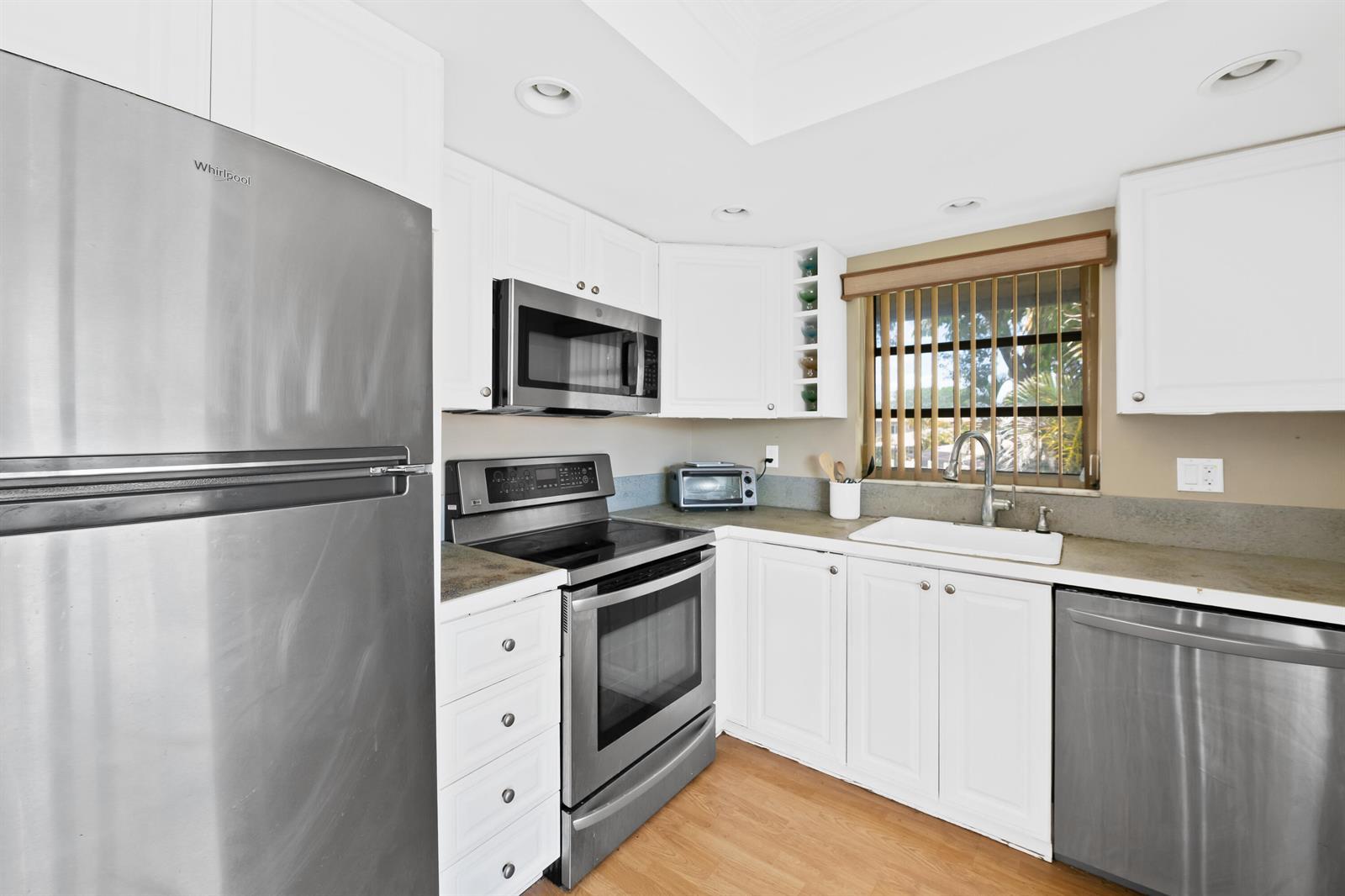 13771 Via Aurora, Delray Beach FL 33484 photo 3