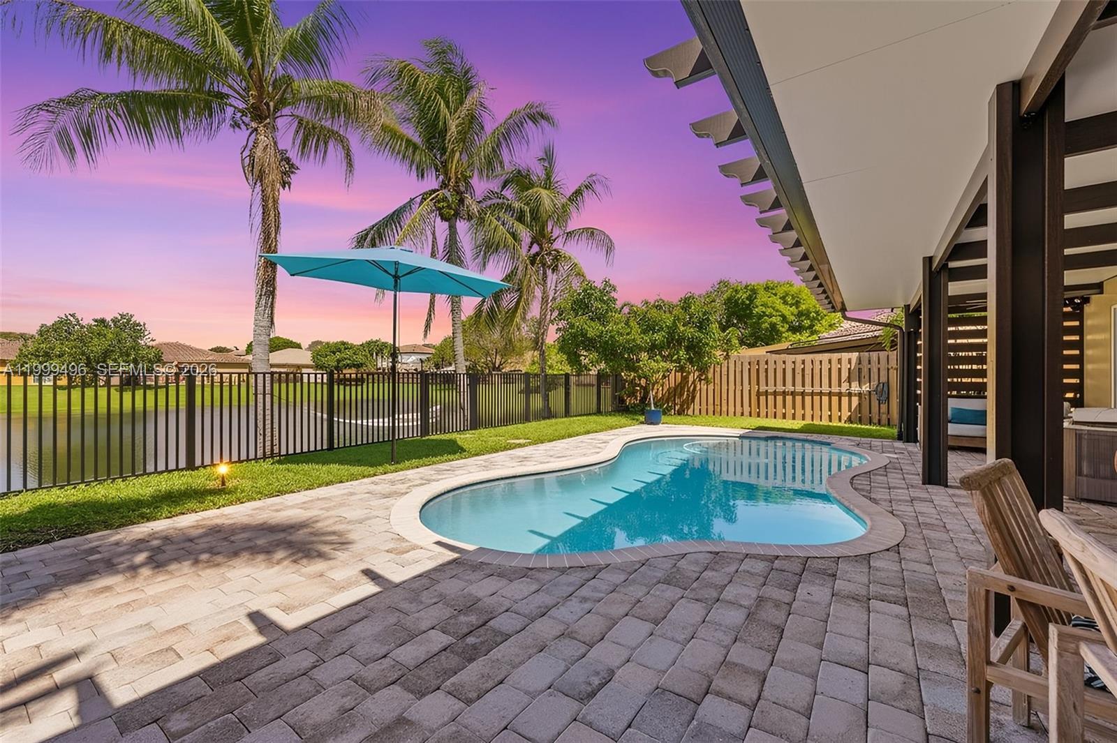 20918 SW 89th Path, Cutler Bay FL 33189 photo 3