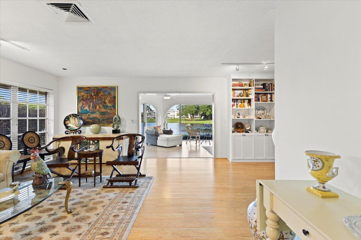 233 Rio Vista Circle # 233, Atlantis FL 33462 photo 3
