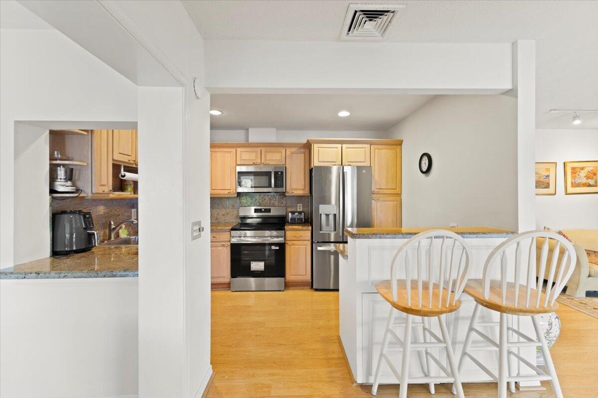 233 Rio Vista Circle # 233, Atlantis FL 33462 photo 4