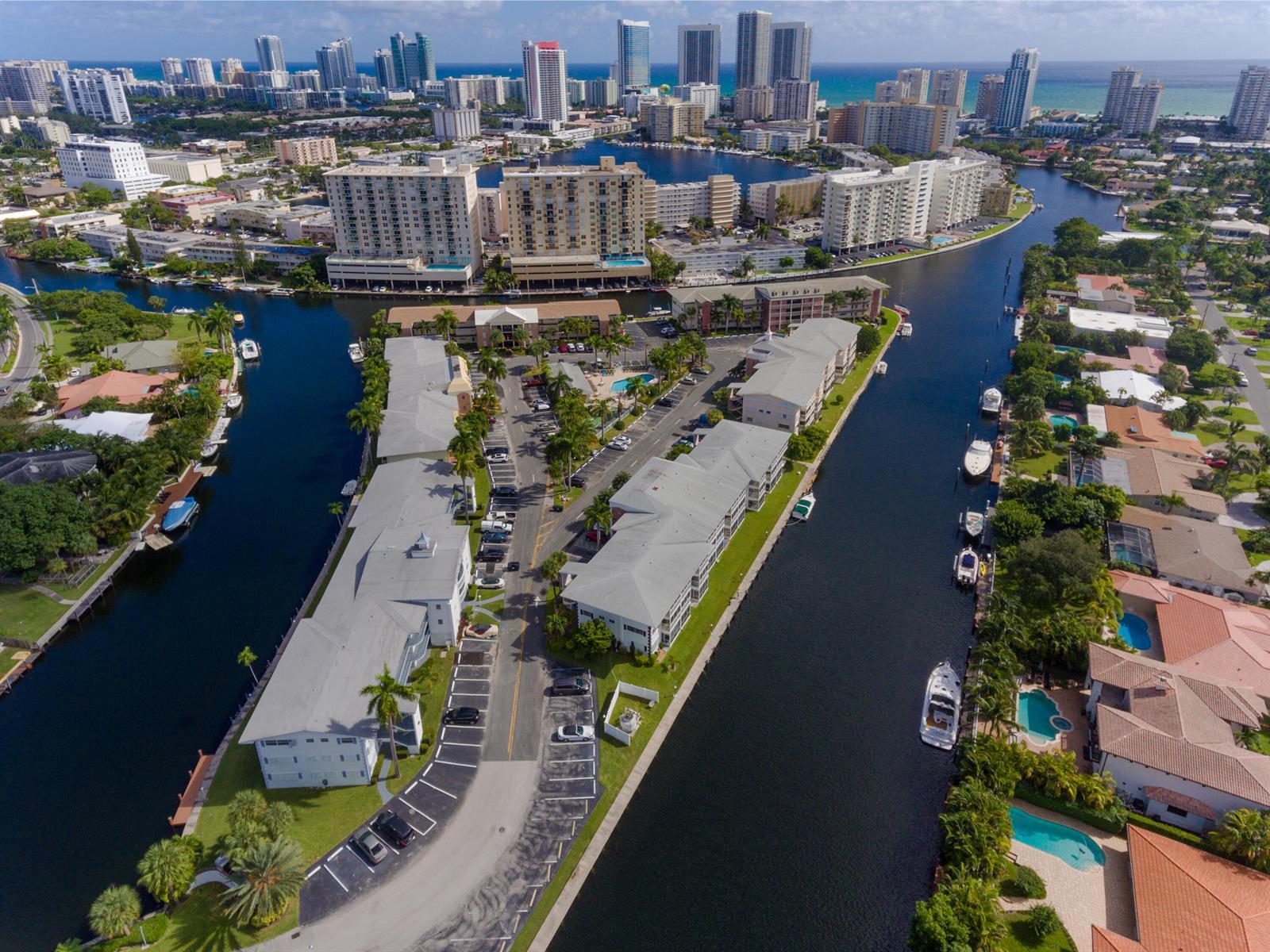 460 Paradise Isle Boulevard # 203, Hallandale Beach FL 33009