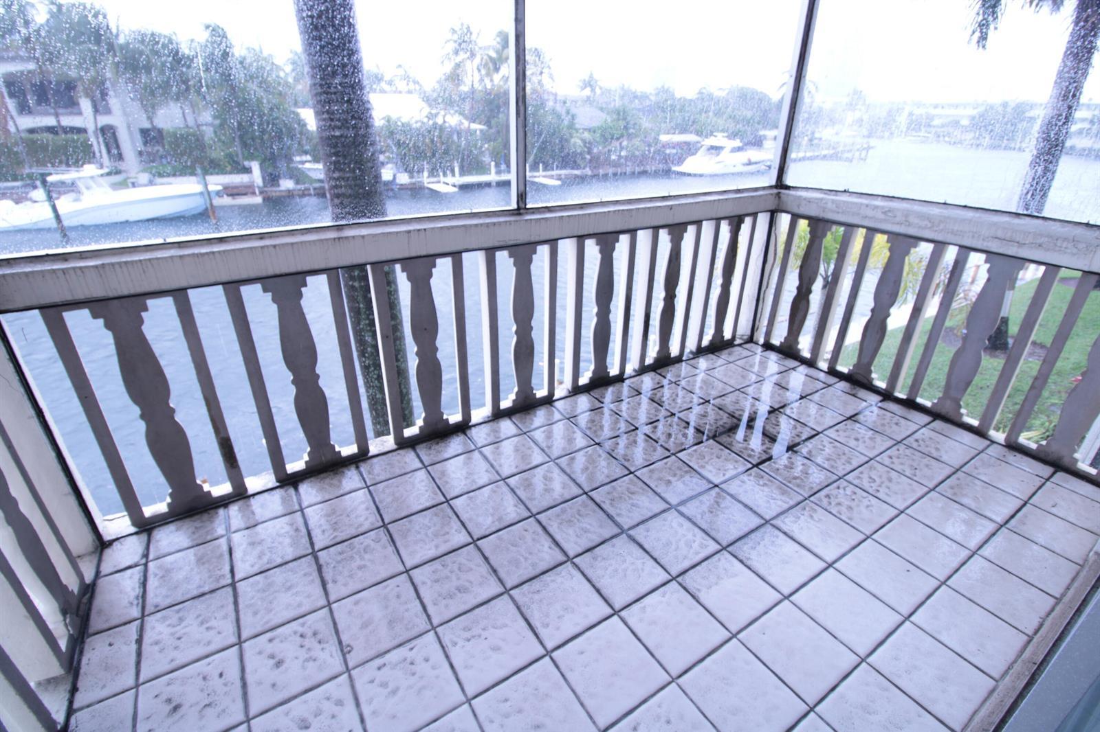 460 Paradise Isle Boulevard # 203, Hallandale Beach FL 33009 photo 5
