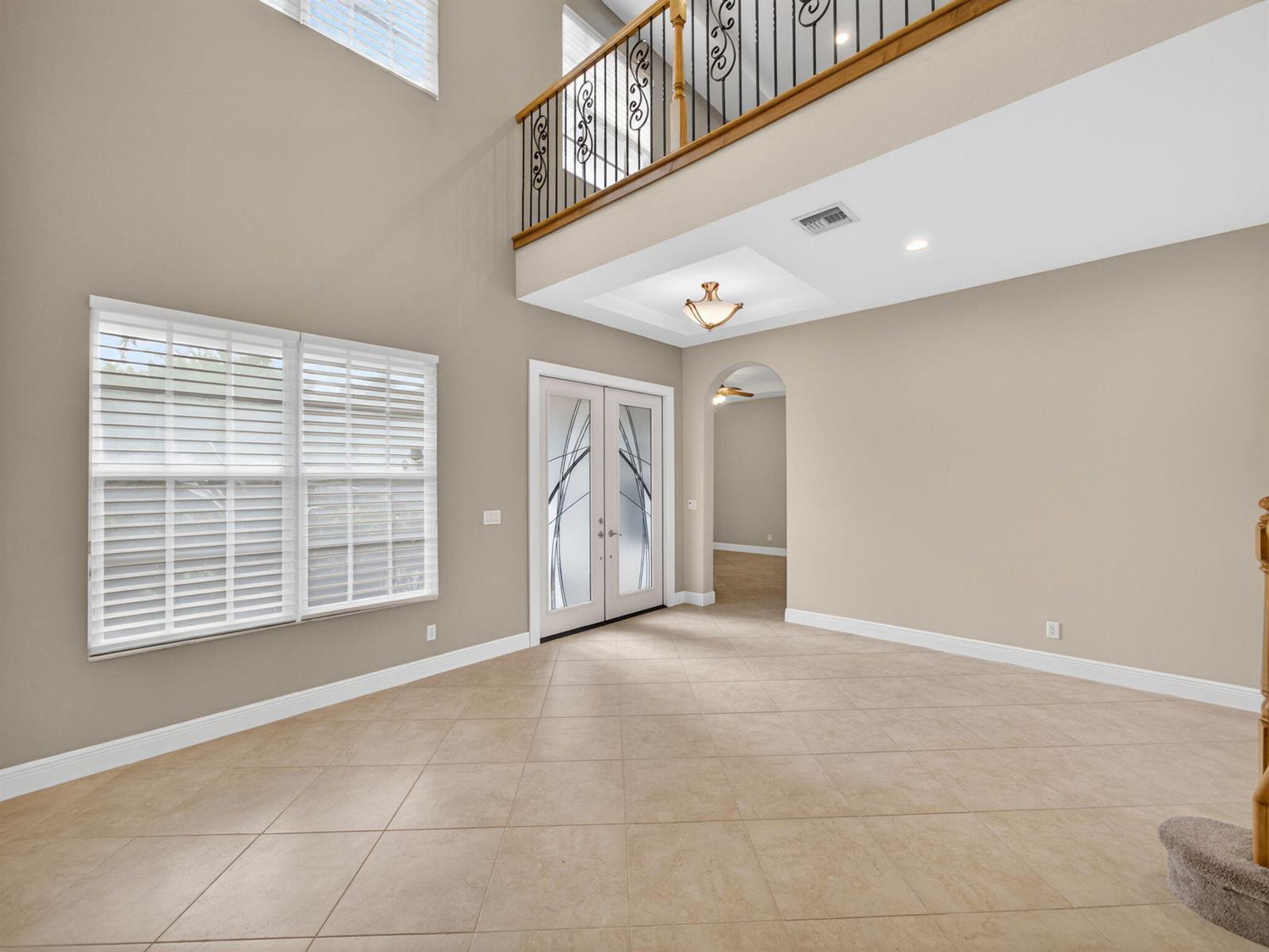 12054 Aviles Circle, Palm Beach Gardens FL 33418 photo 5