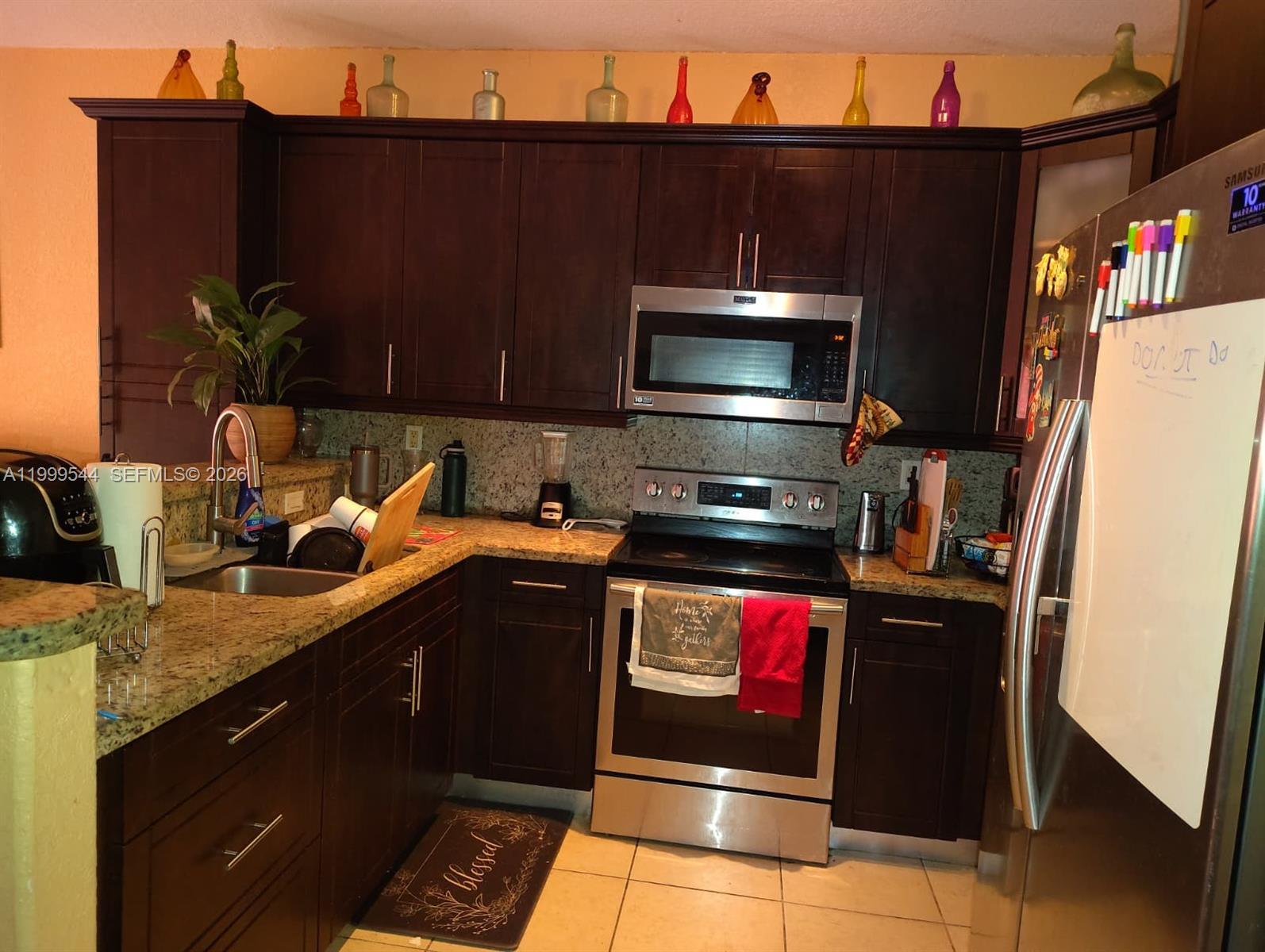 7736 NW 197 LN, Hialeah FL 33015