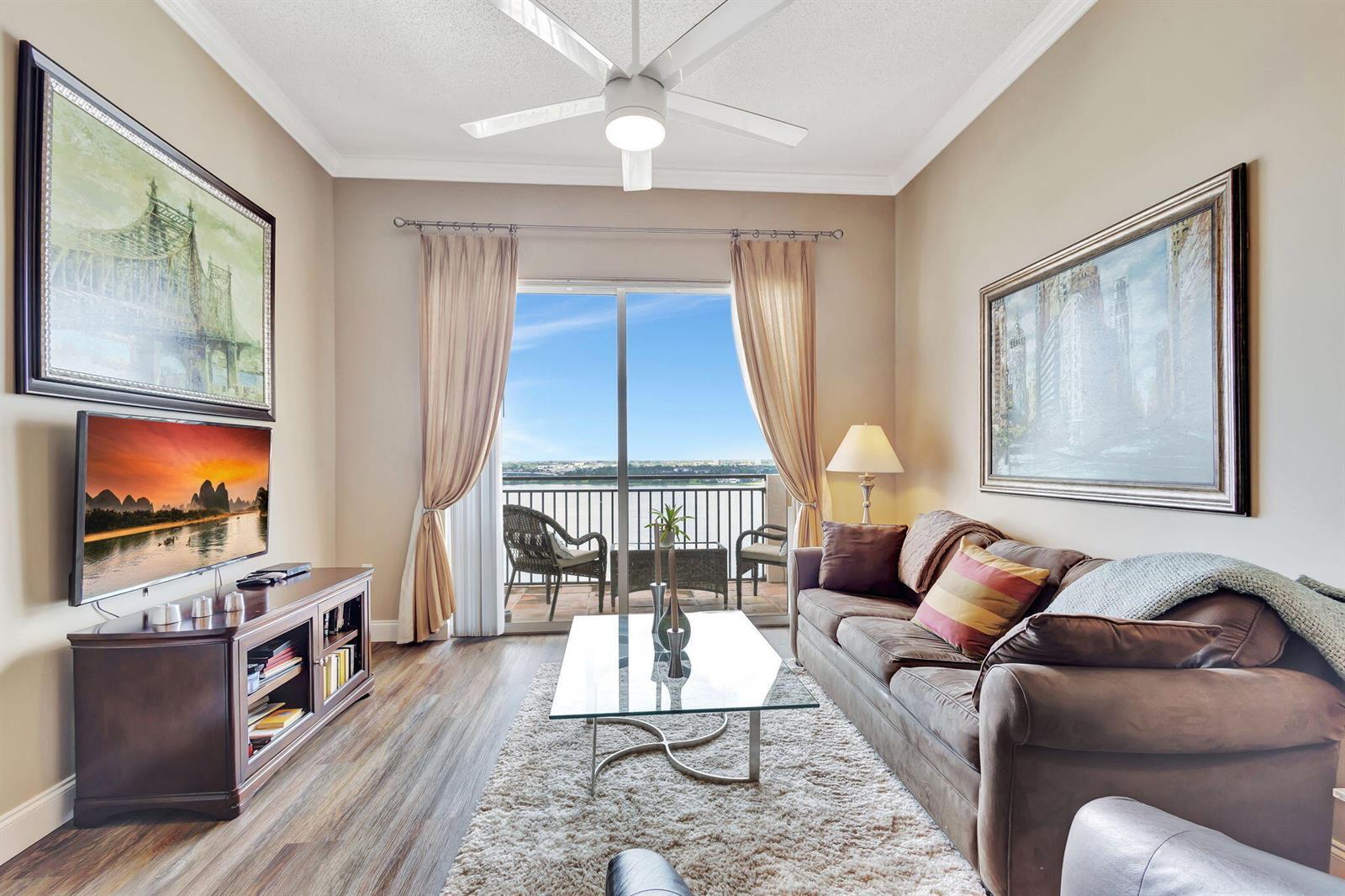 616 Clearwater Park Road, West Palm Beach FL 33401 photo 2