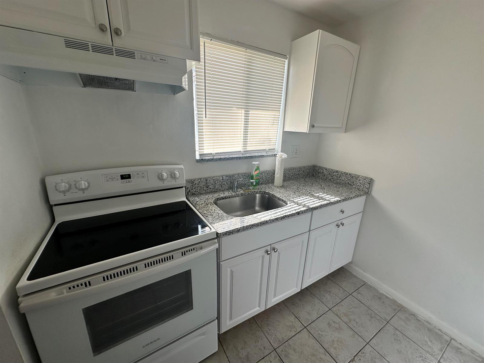 6054 Forest Hill Boulevard # 102, West Palm Beach FL 33415 photo 5