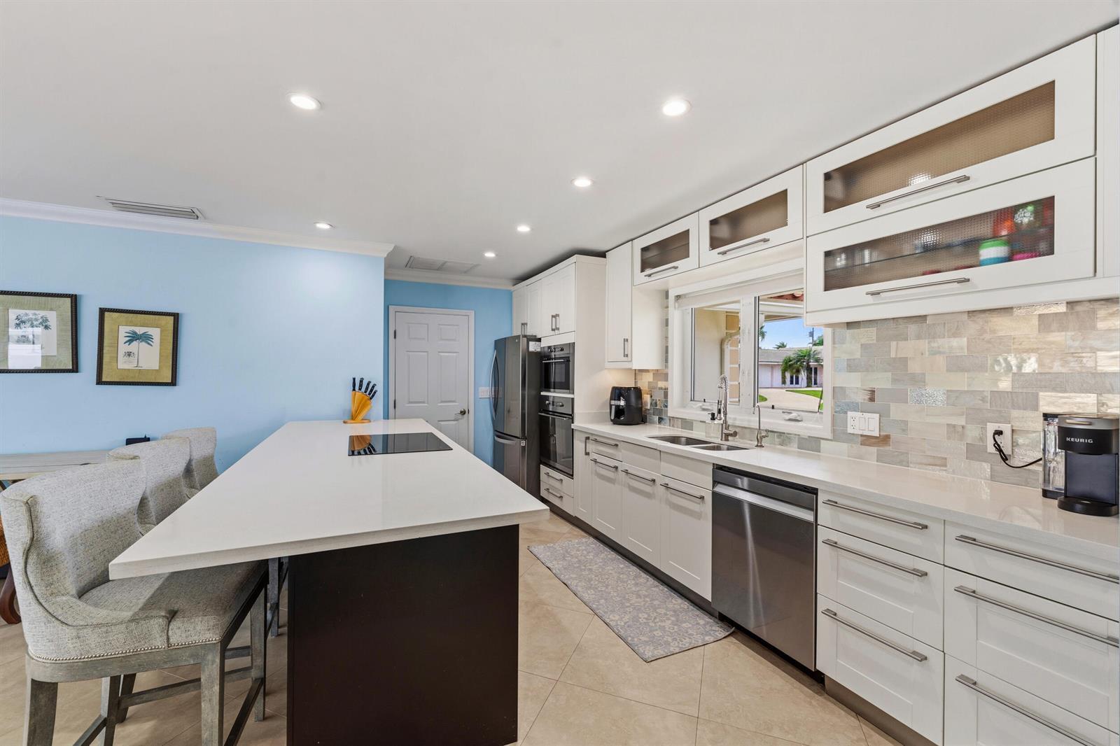 1205 Dolphin Road, Singer Island FL 33404 photo 3