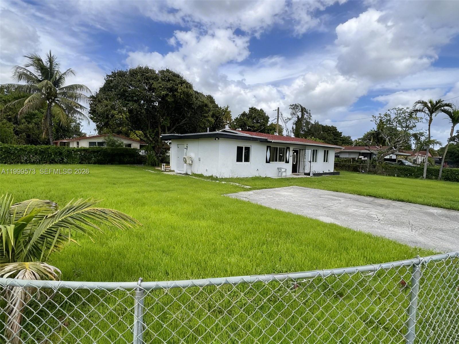 515 Golf Course Blvd, Opa-Locka FL 33054 photo 3