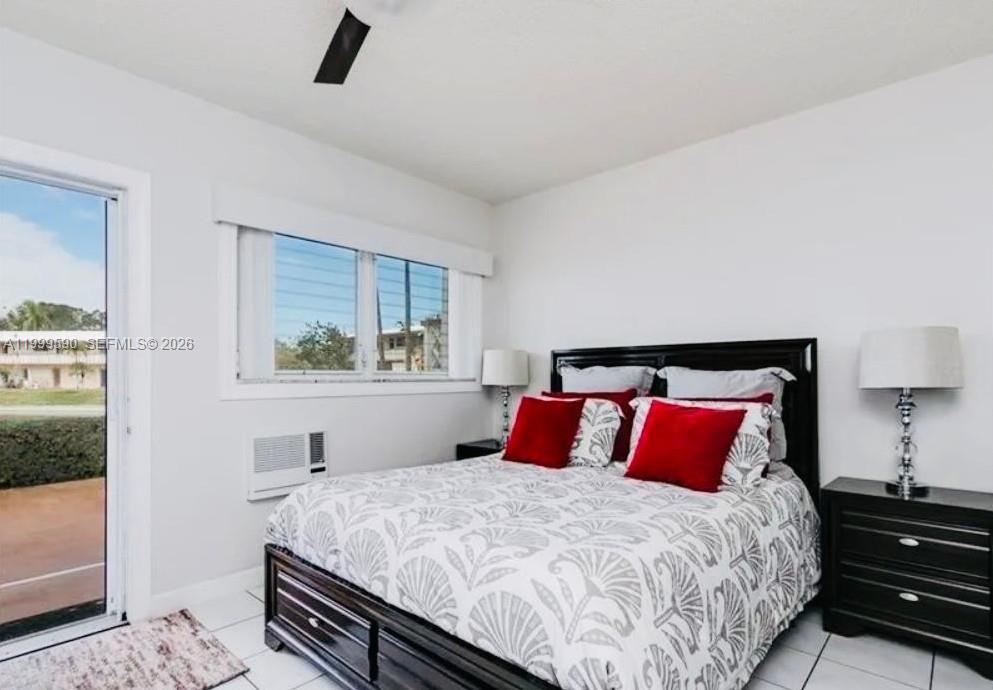1012 SW 11th St # 7N, Hallandale Beach FL 33009 photo 5
