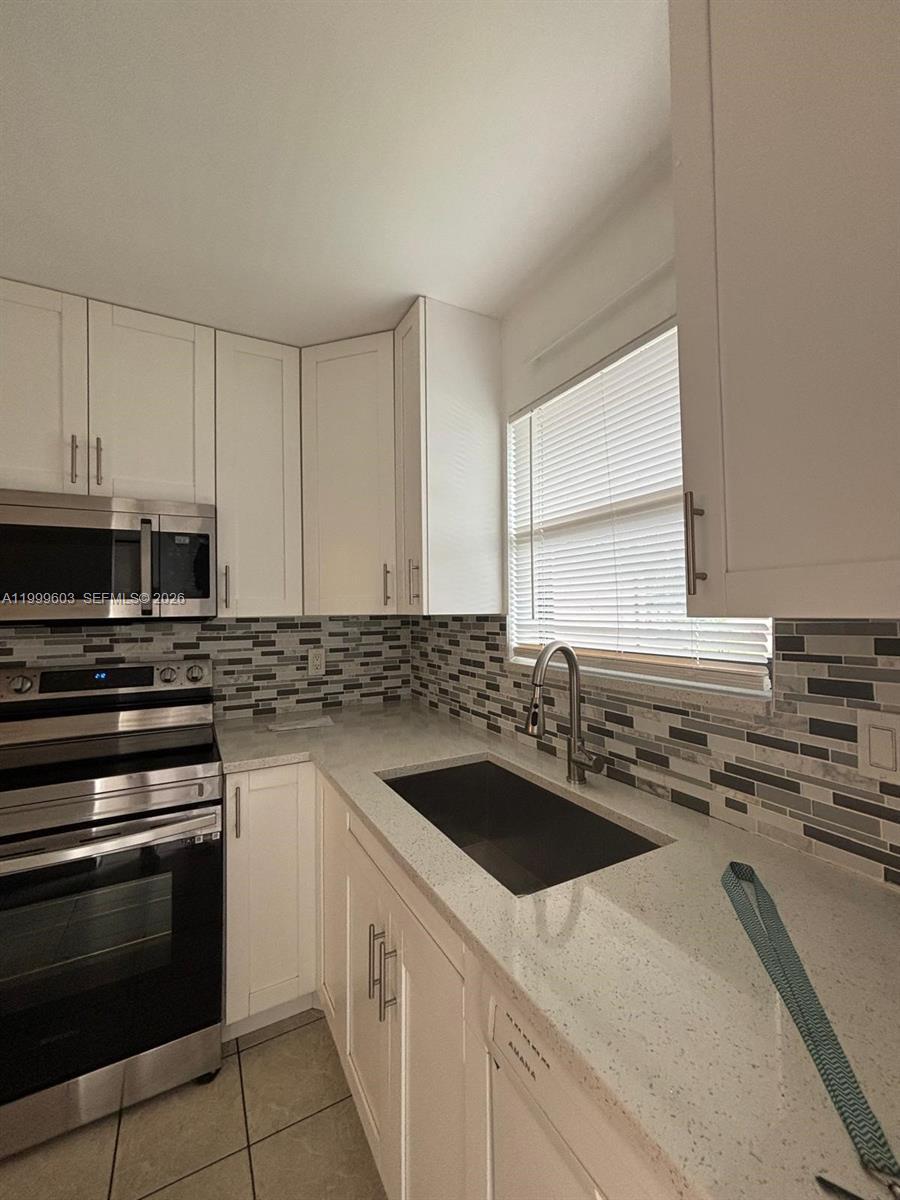 21904 Lake Forest Cir # 203, Boca Raton FL 33433