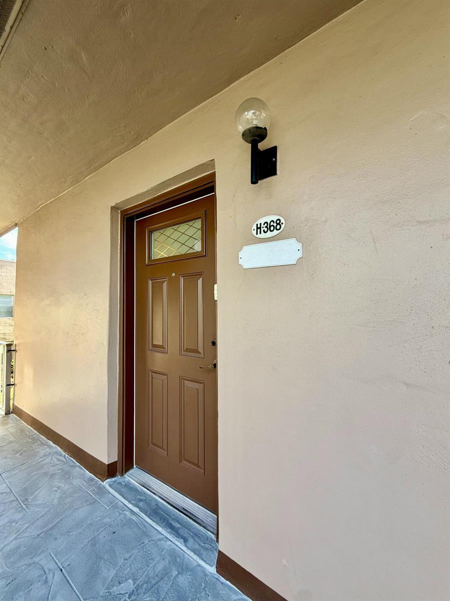 368 Piedmont # H, Delray Beach FL 33484
