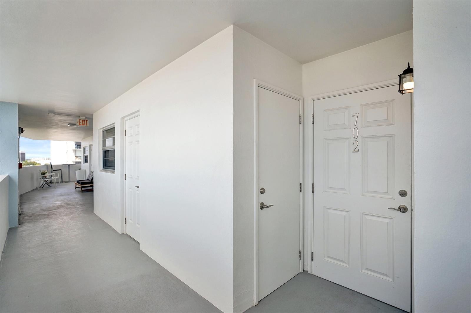 3051 NE 48th Street # 702, Fort Lauderdale FL 33308 photo 4