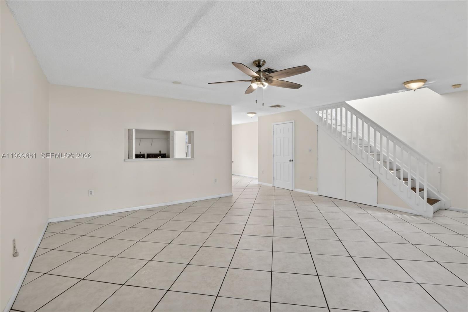 10845 NW 8th St, Pembroke Pines FL 33026 photo 3