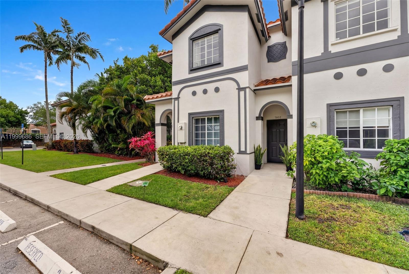 7802 Catalina Cir, Tamarac FL 33321 photo 3