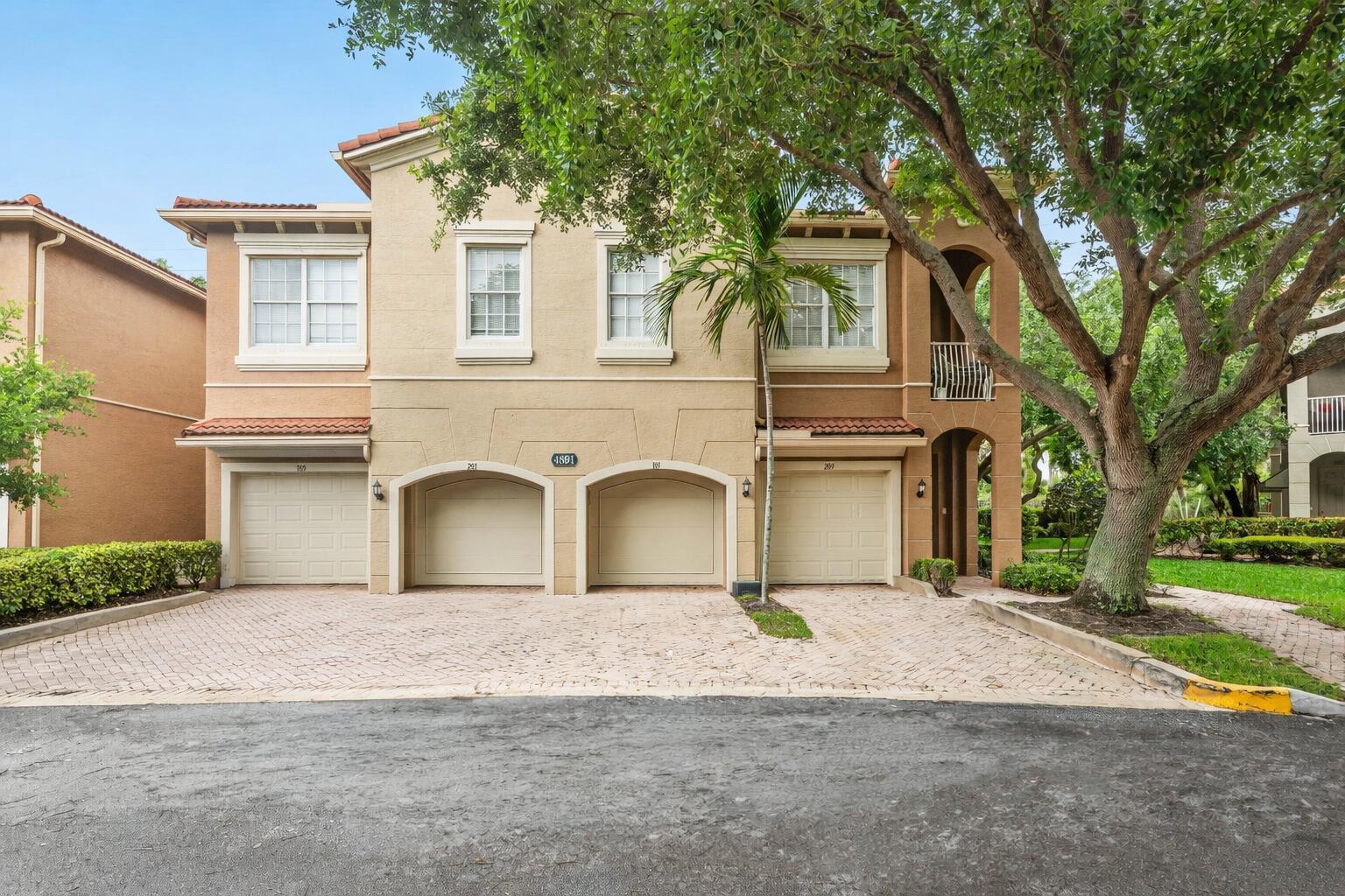 4891 Bonsai Circle # 101, Palm Beach Gardens FL 33418