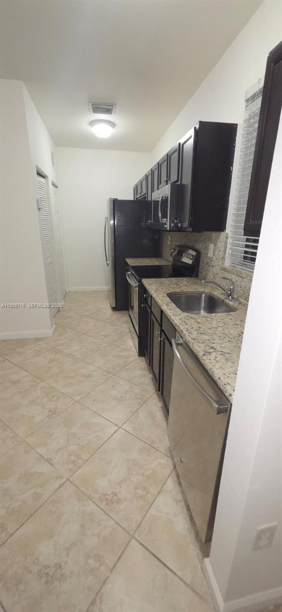 9160 SW 171st Ct, Miami FL 33196