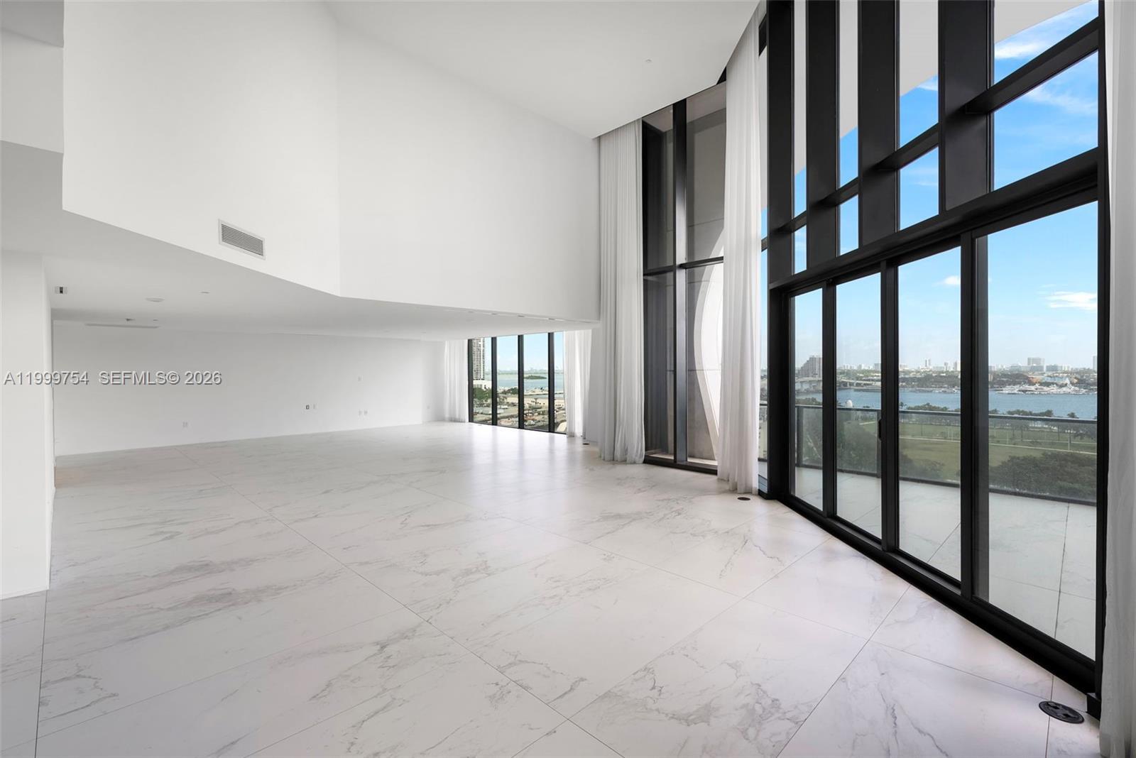 1000 Biscayne Blvd # 1201, Miami FL 33132 photo 4
