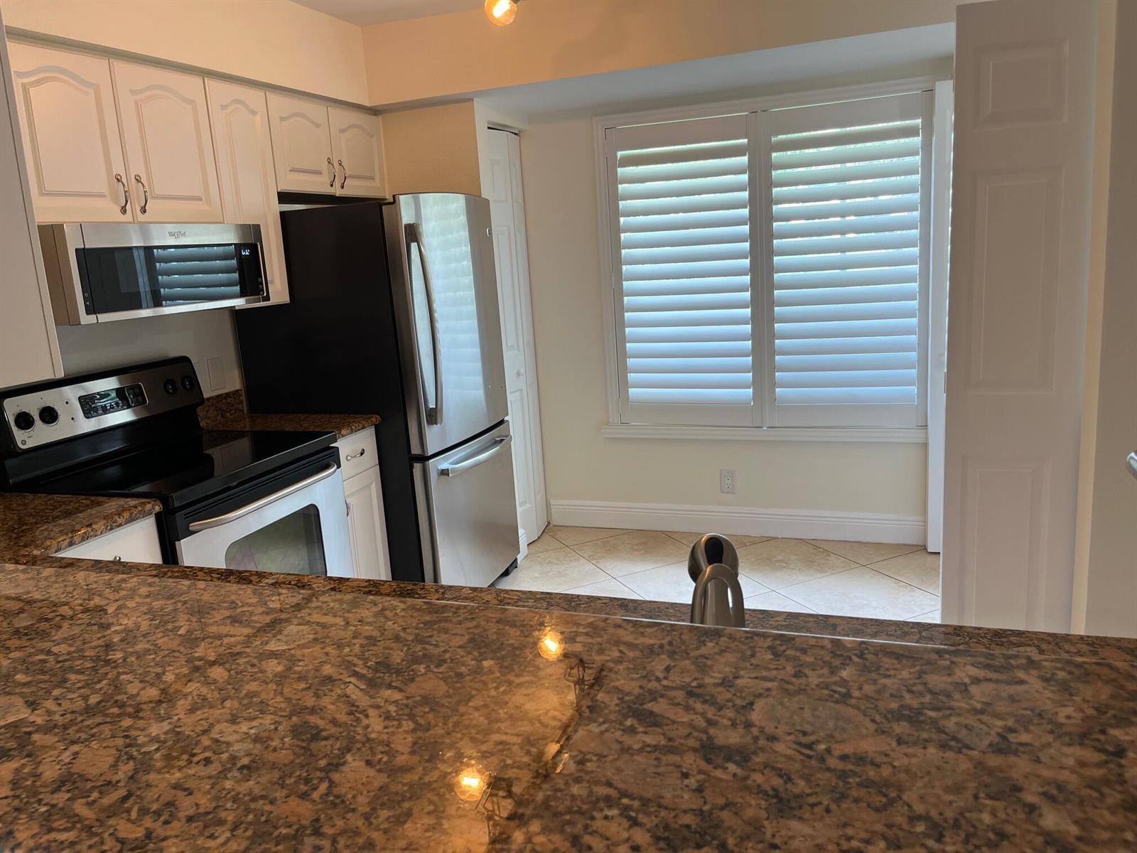 103 Yacht Club Way # 101, Hypoluxo FL 33462 photo 3