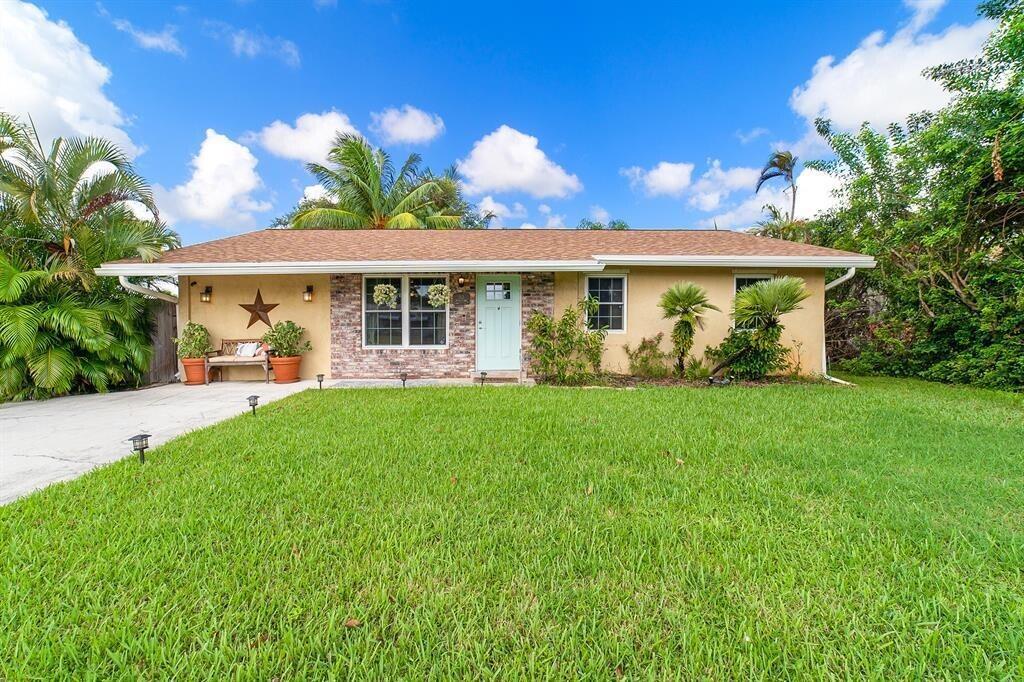 913 NW 8th Street, Boynton Beach FL 33426