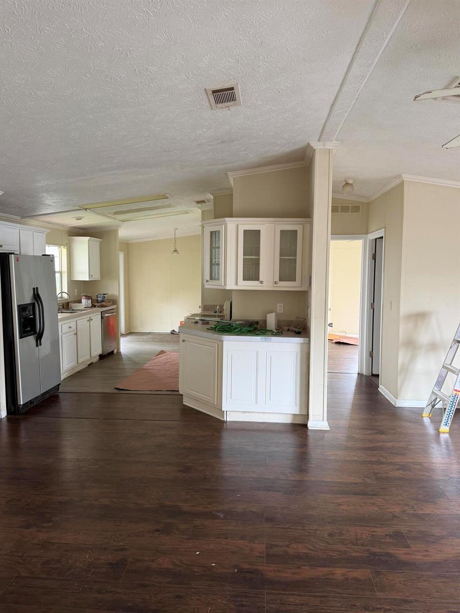 8557 SW 18th Street, Davie FL 33324 photo 4