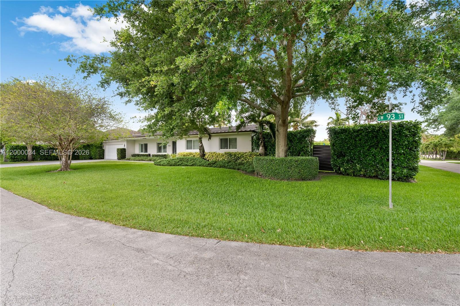 9511 SW 93rd St, Miami FL 33176 photo 4