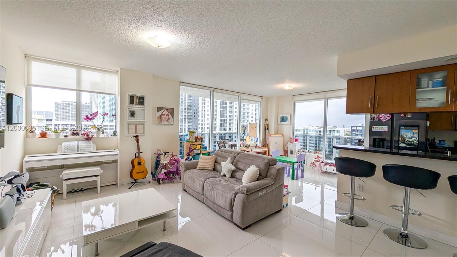 601 NE 23rd St # 1605, Miami FL 33137