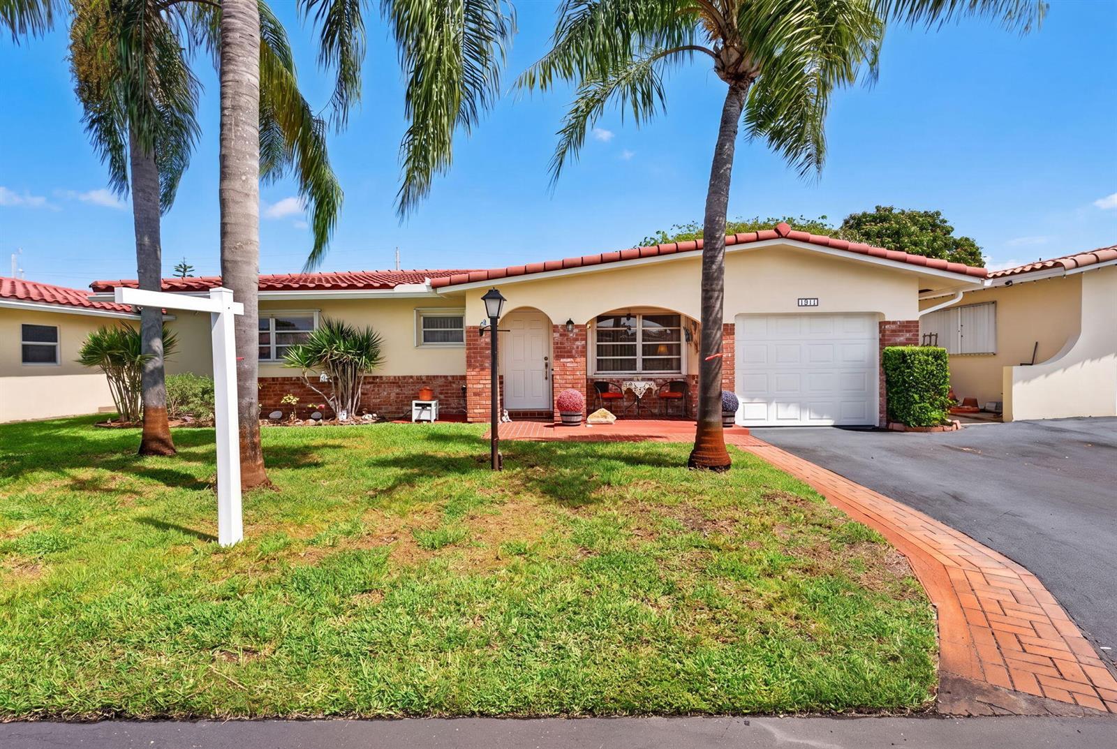 1211 NW 44th Street, Deerfield Beach FL 33064