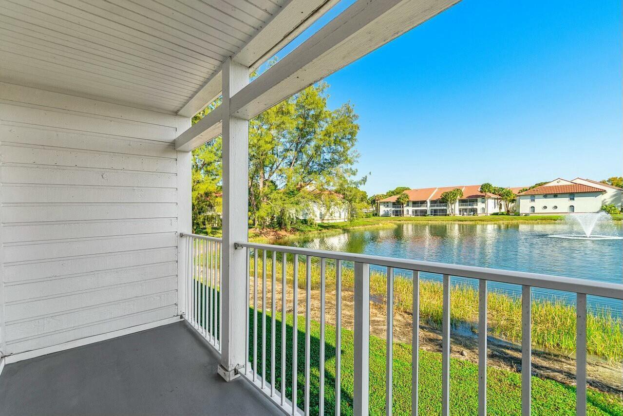 159 Cypress Point Drive, Palm Beach Gardens FL 33418 photo 3