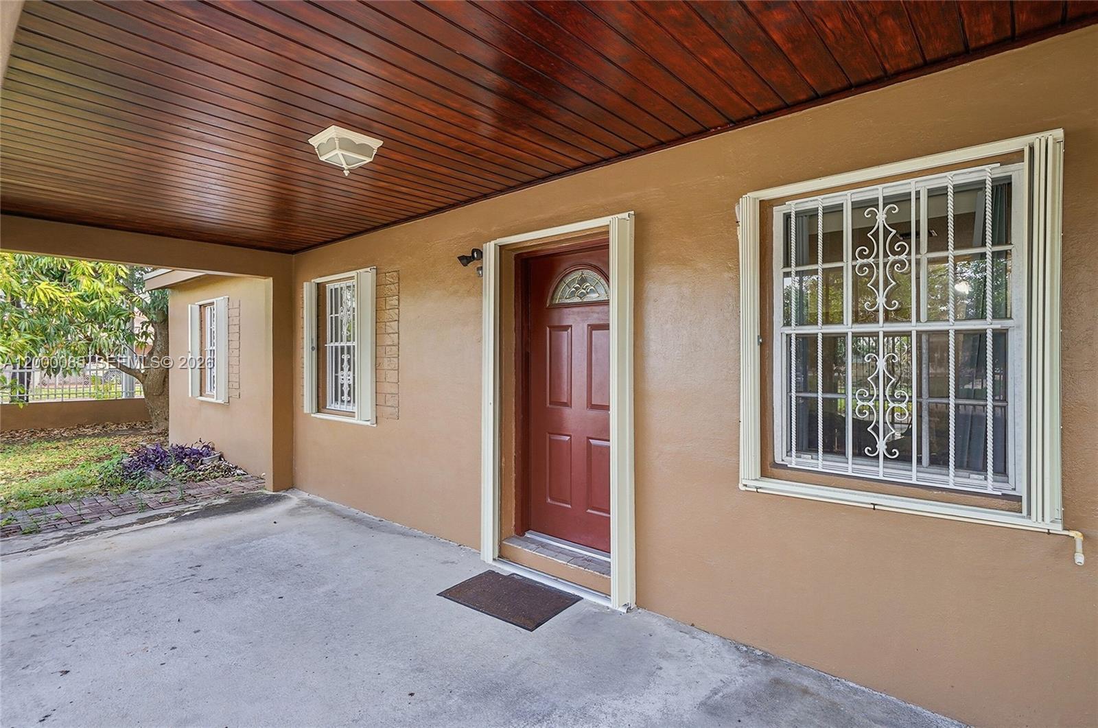 490 E 45th St, Hialeah FL 33013 photo 3