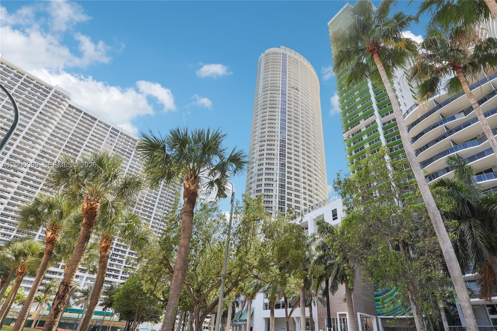 1750 N Bayshore Dr # 2805, Miami FL 33137 photo 2