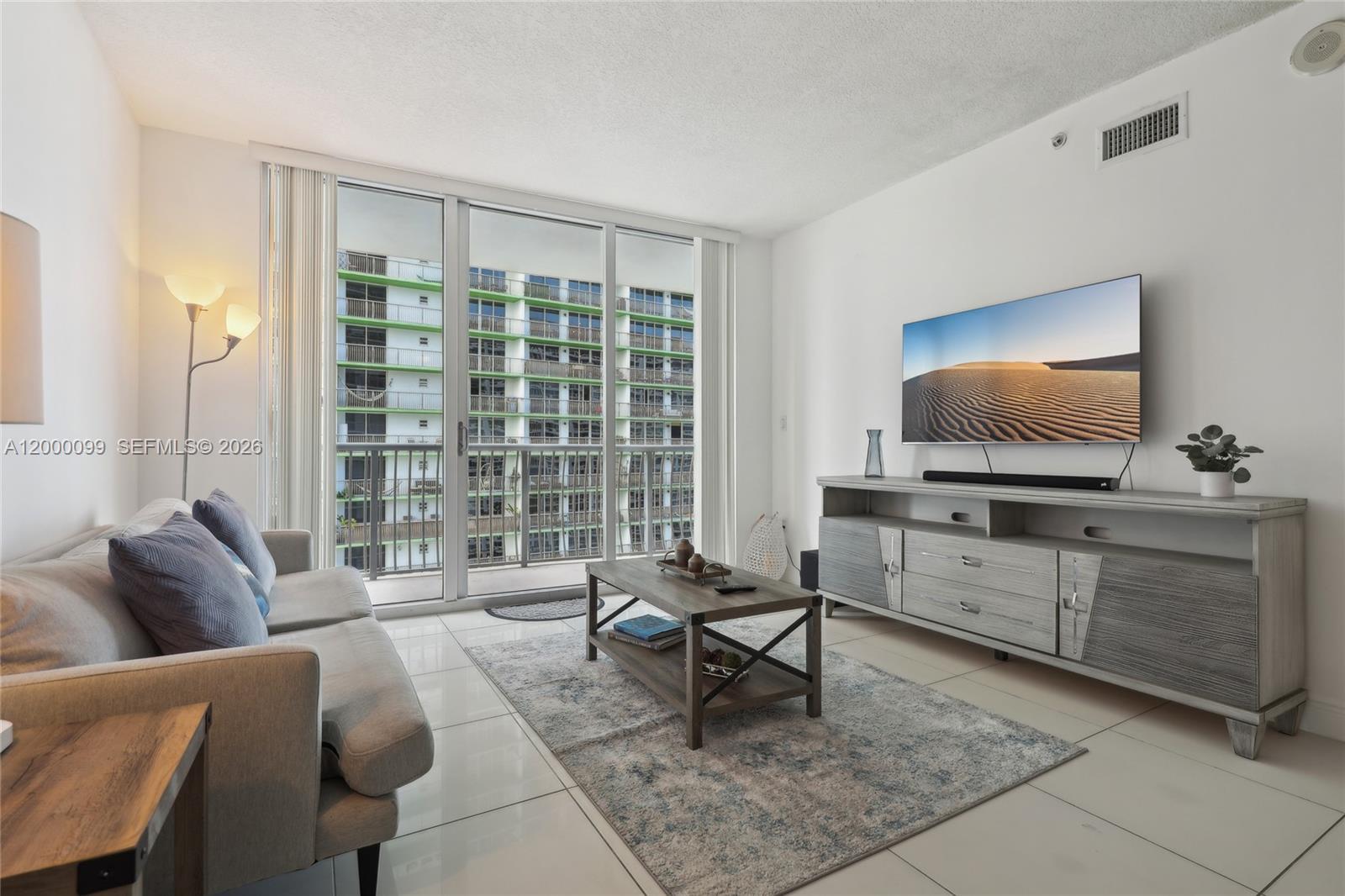 1750 N Bayshore Dr # 2805, Miami FL 33137 photo 5