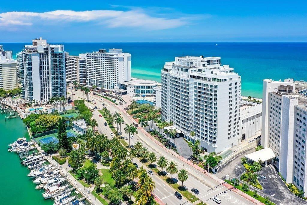 5401 Collins Ave # 208, Miami Beach FL 33140