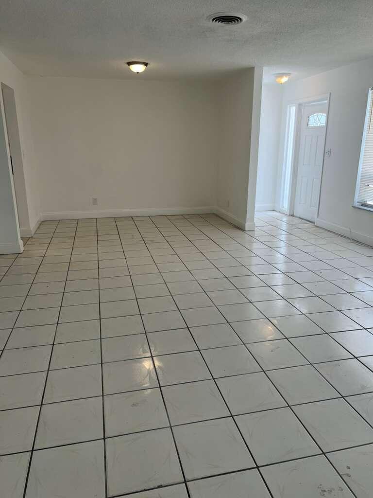 3631 NW 33rd Avenue, Lauderdale Lakes FL 33309 photo 2