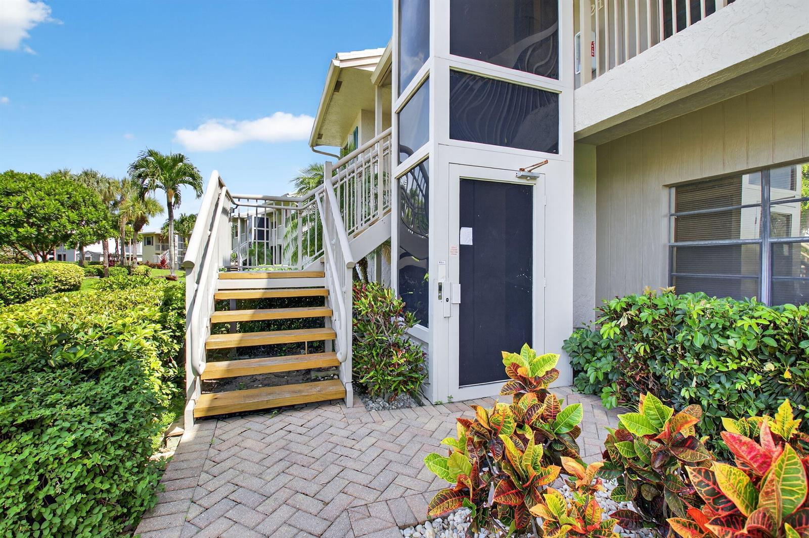 21 Eastgate Drive # D, Boynton Beach FL 33436 photo 3