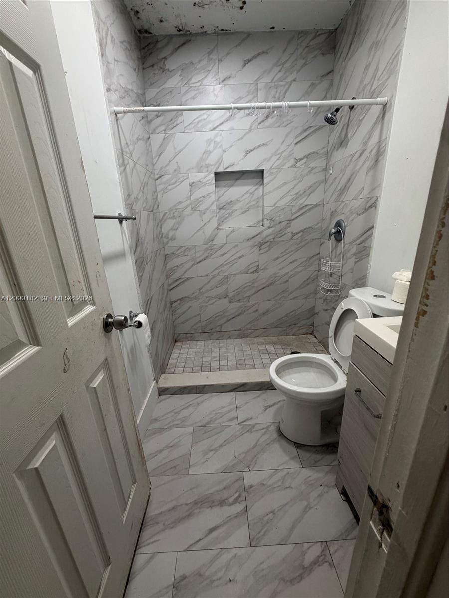 2770 SW 33rd Ave, Miami FL 33133 photo 5