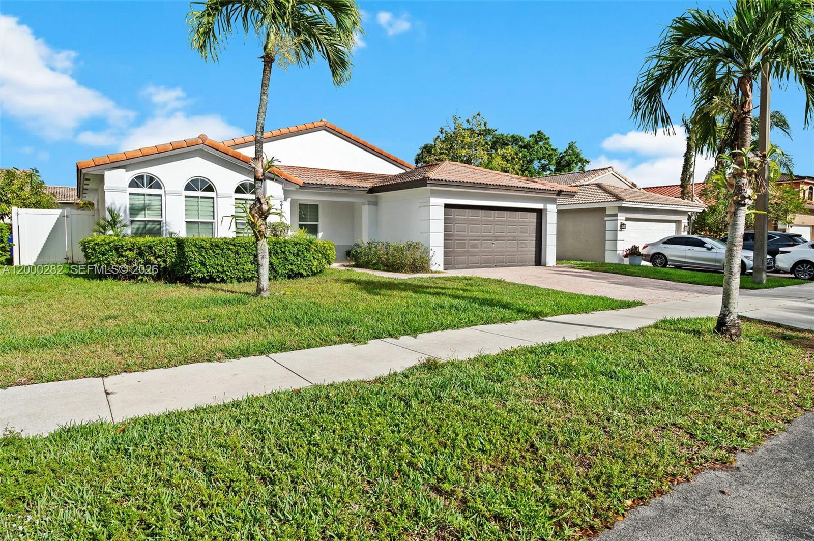 2715 SW 137th Ter, Miramar FL 33027 photo 5