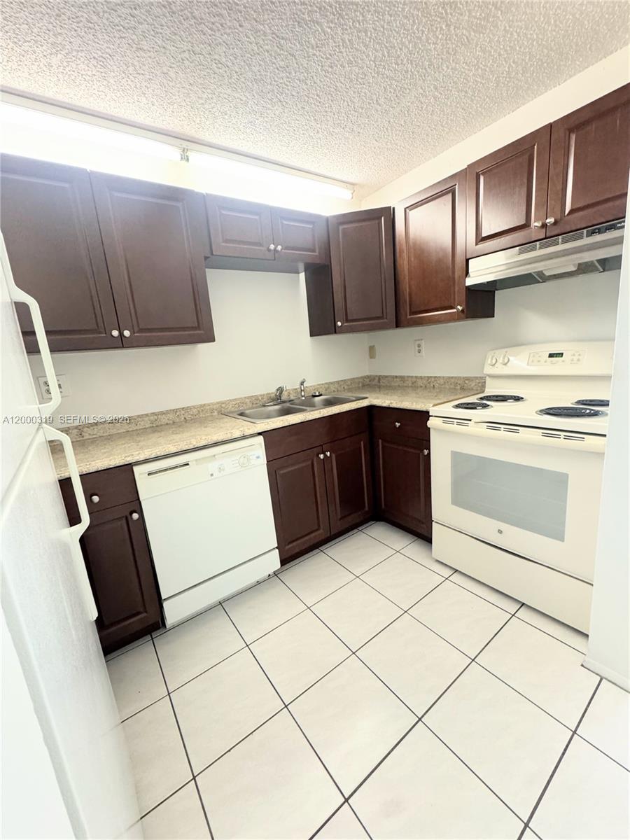 11352 Royal Palm Blvd # 11352, Coral Springs FL 33065 photo 2