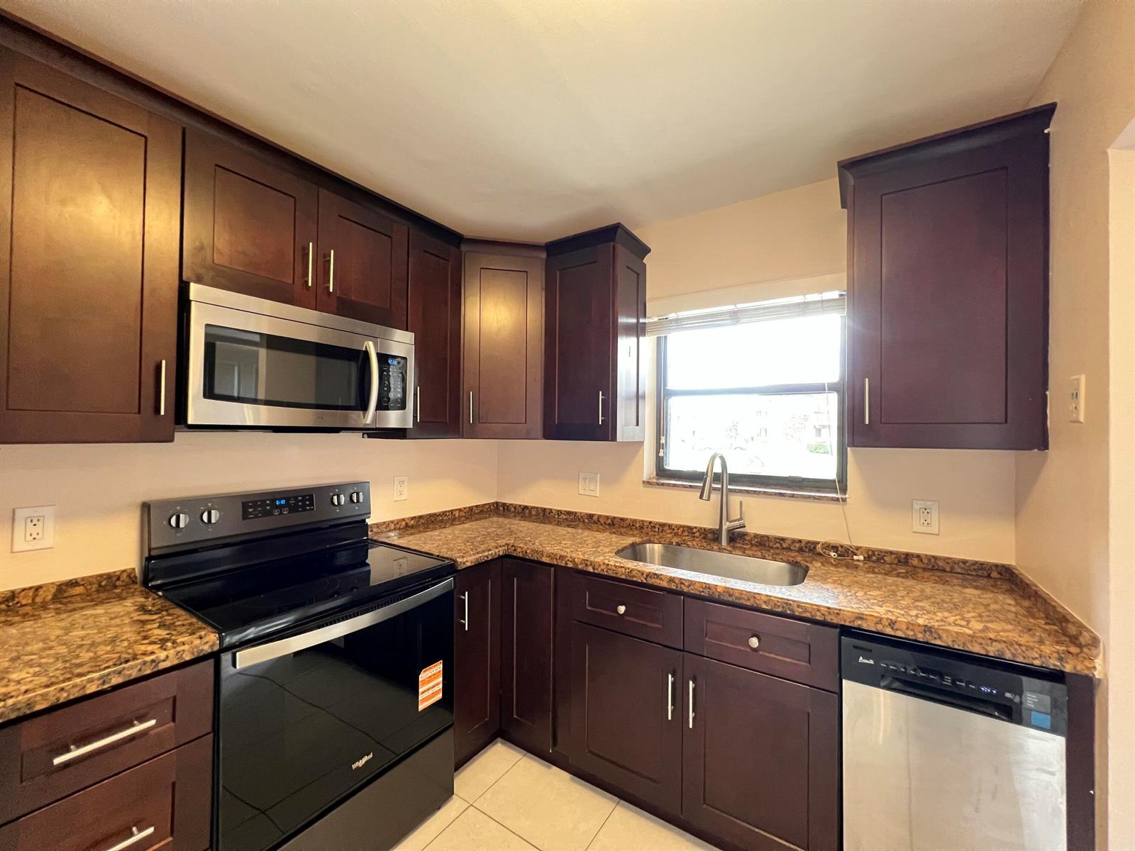 21890 Lake Forest Circle # 101, Boca Raton FL 33433 photo 5