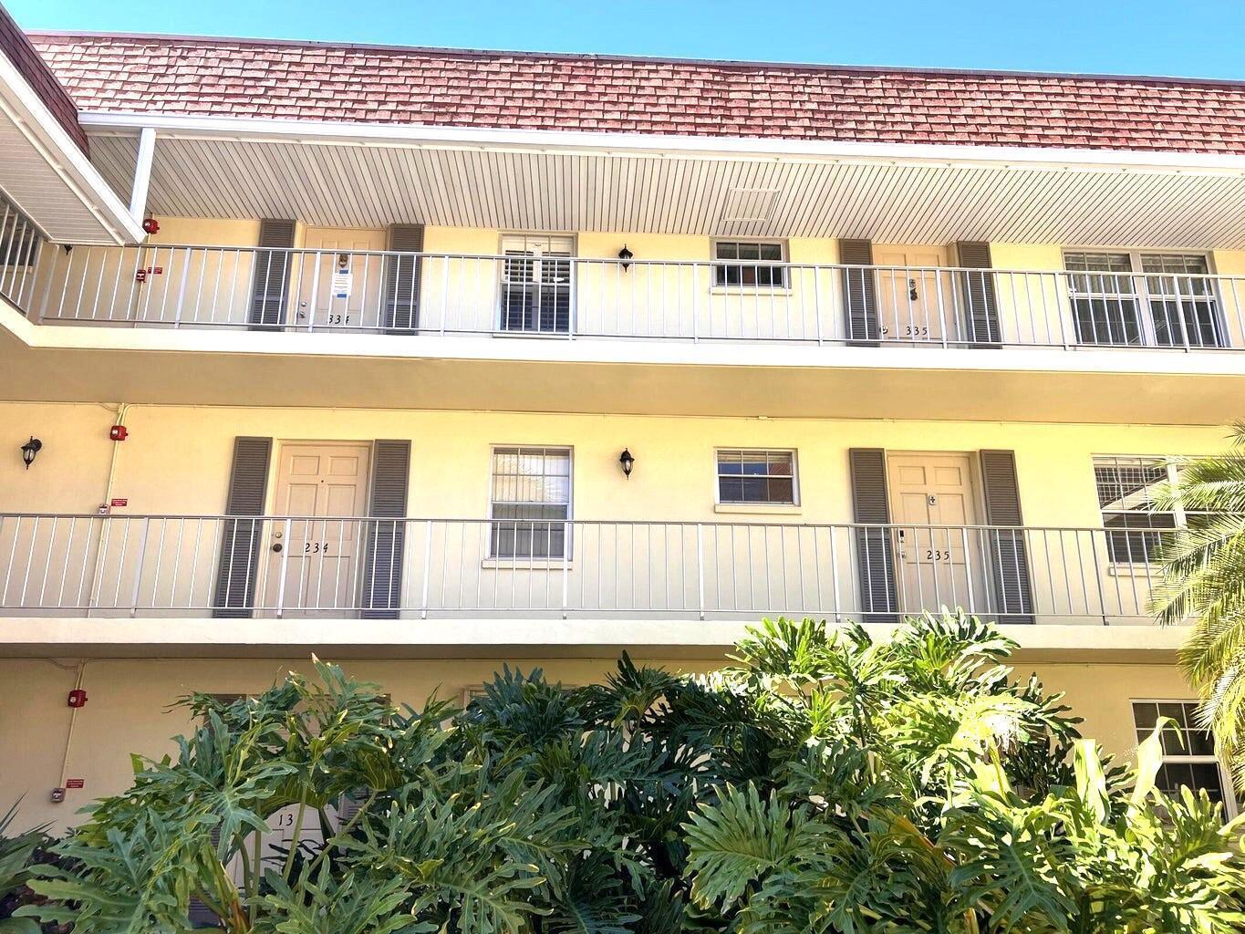 5580 W Tamberlane Circle # 235, Palm Beach Gardens FL 33418 photo 2