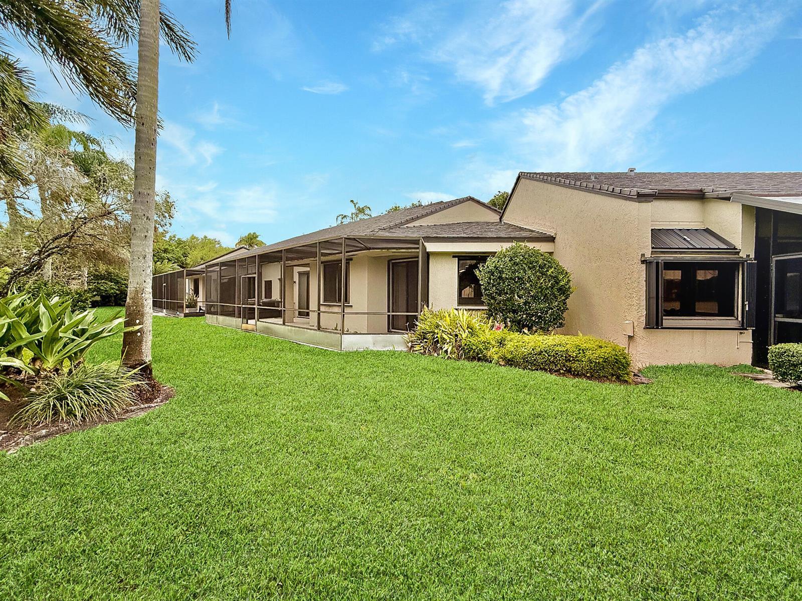 308 NW 97th Avenue, Plantation FL 33324 photo 2