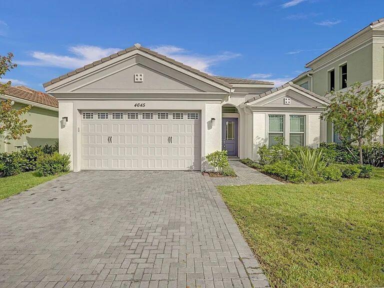 4645 Pumello Drive, Westlake FL 33470