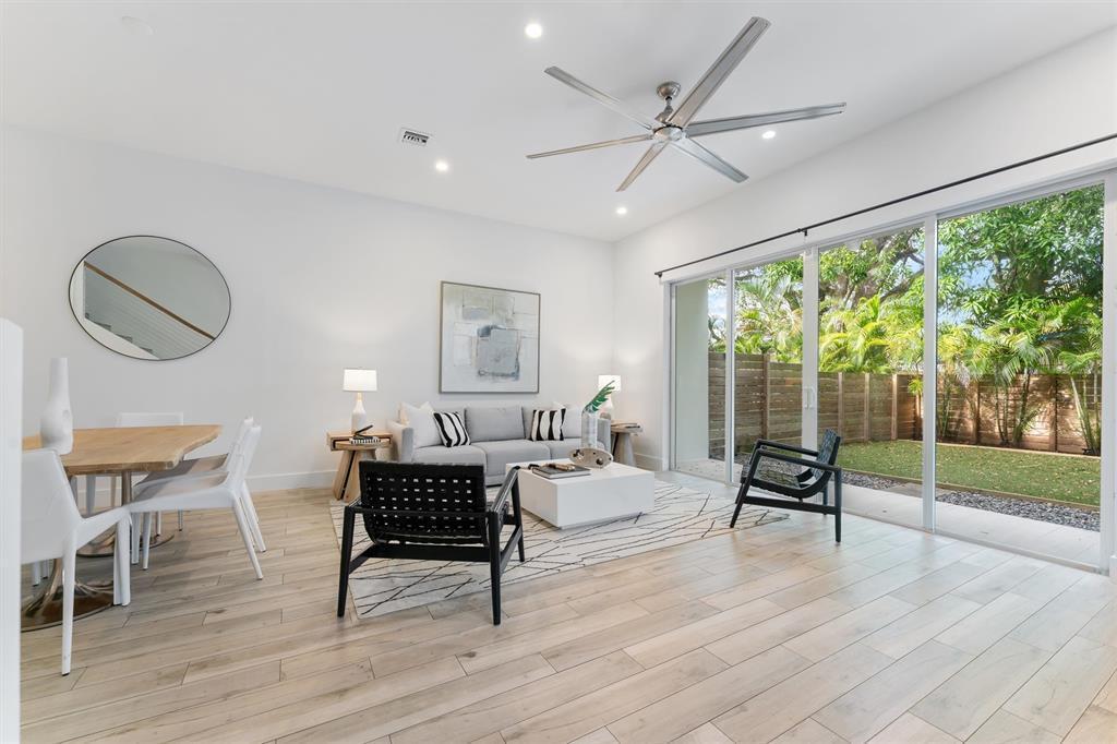 1121 SW 2nd Court, Fort Lauderdale FL 33312 photo 3