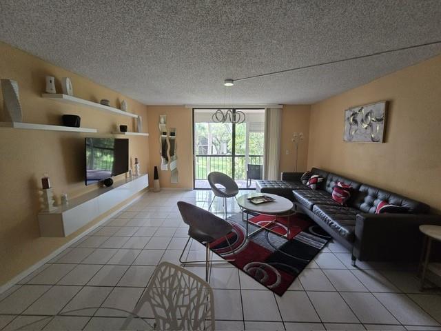 5160 Las Verdes Circle # 217, Delray Beach FL 33484 photo 2