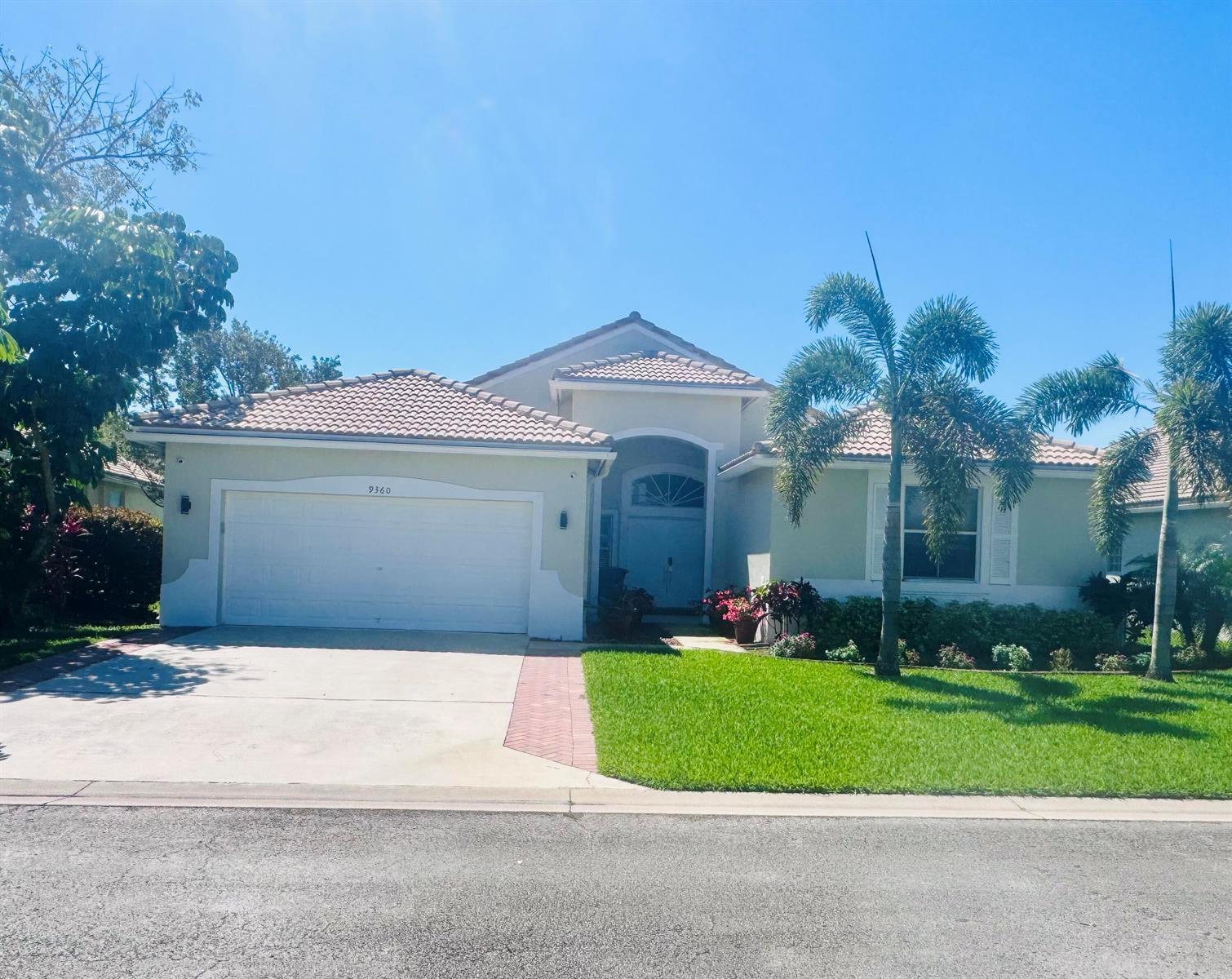 9360 Cove Point Circle, Boynton Beach FL 33472