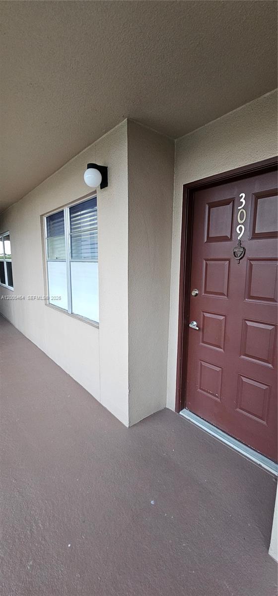 Pembroke Pines, FL 33027 photo 2